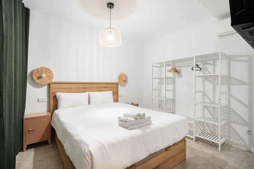 Appartement Flat In Lavapies At Street Level S23a