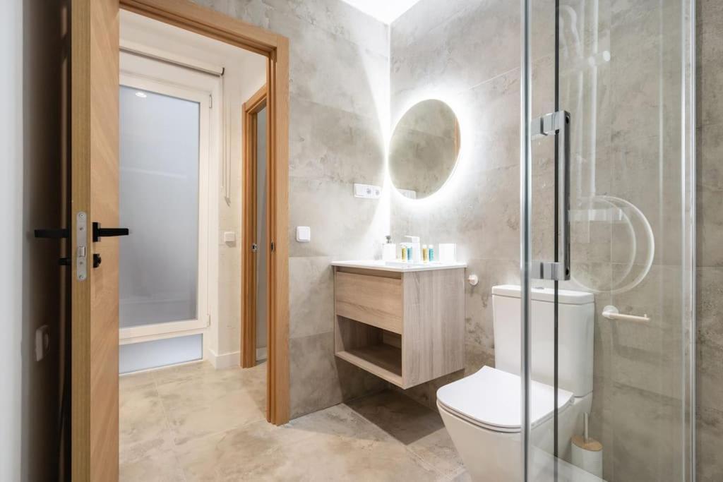 Flat In Lavapies At Street Level S23a Appartement